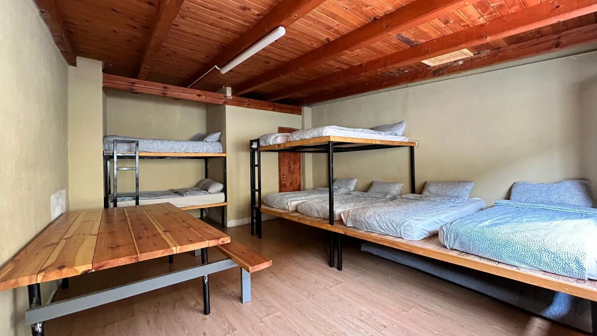 Camping Noguera Pallaresa Sort Hiszpania